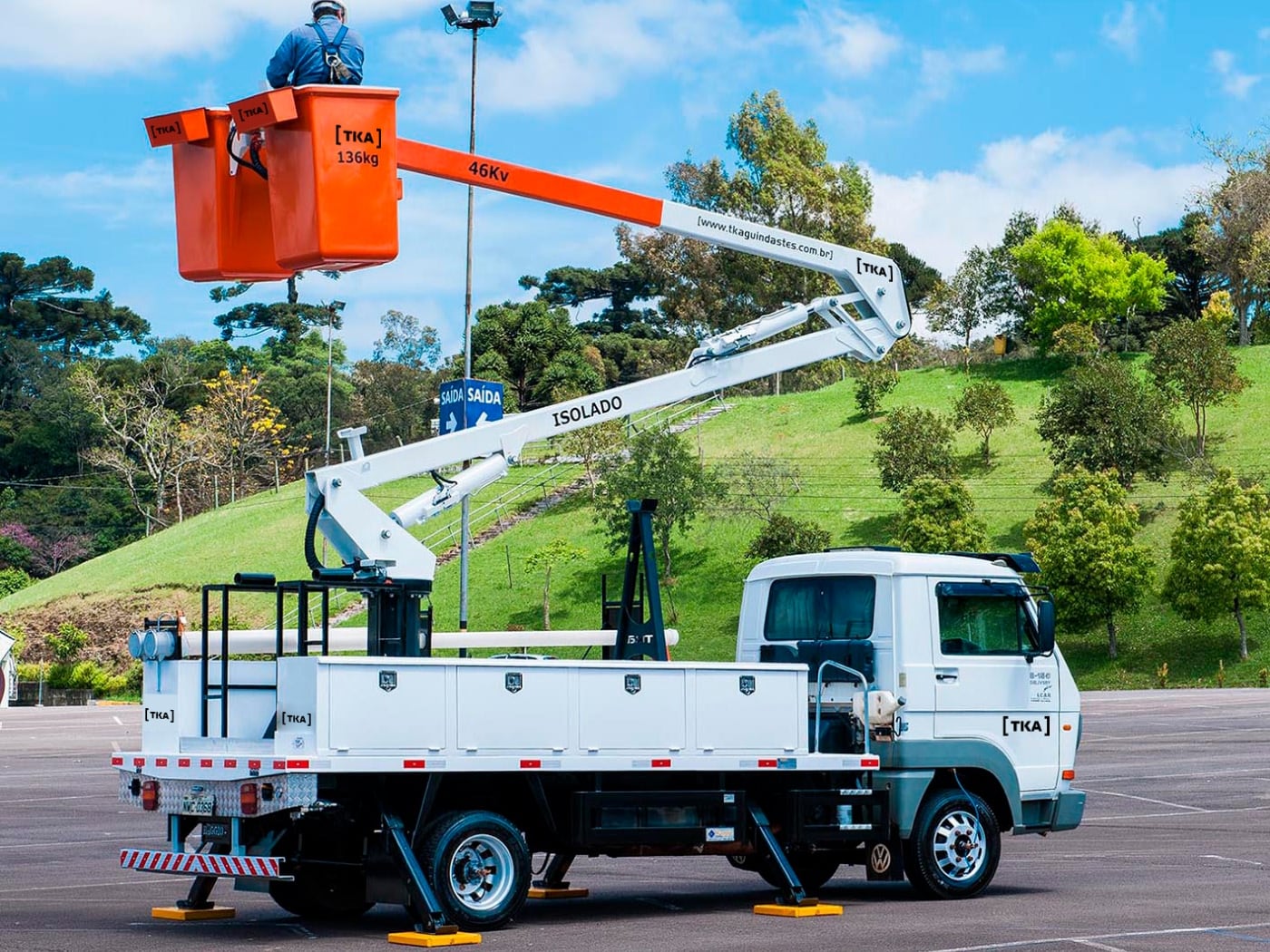 TKA aerial platform working from a utility truck